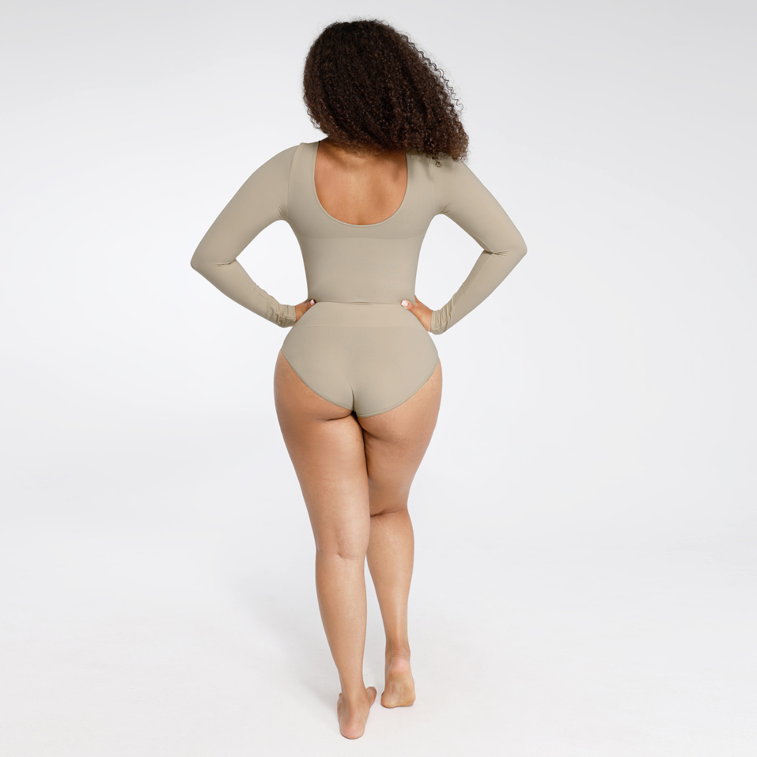 SecondSkin Sculpting  Longsleeve Bodysuit mit Slip/Brust Support