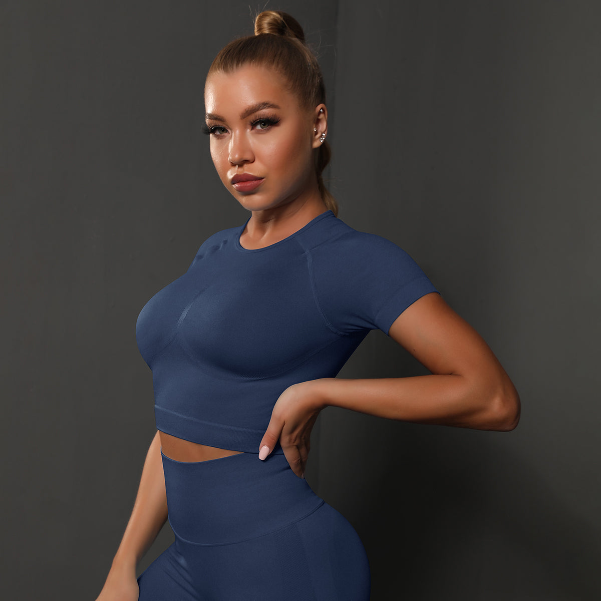 Contour Seamless Shortsleeve