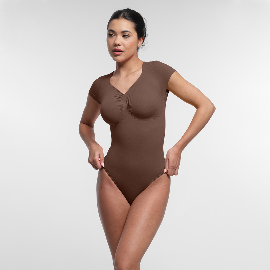 SecondSkin Sculpting T-shit Bodysuit mit String