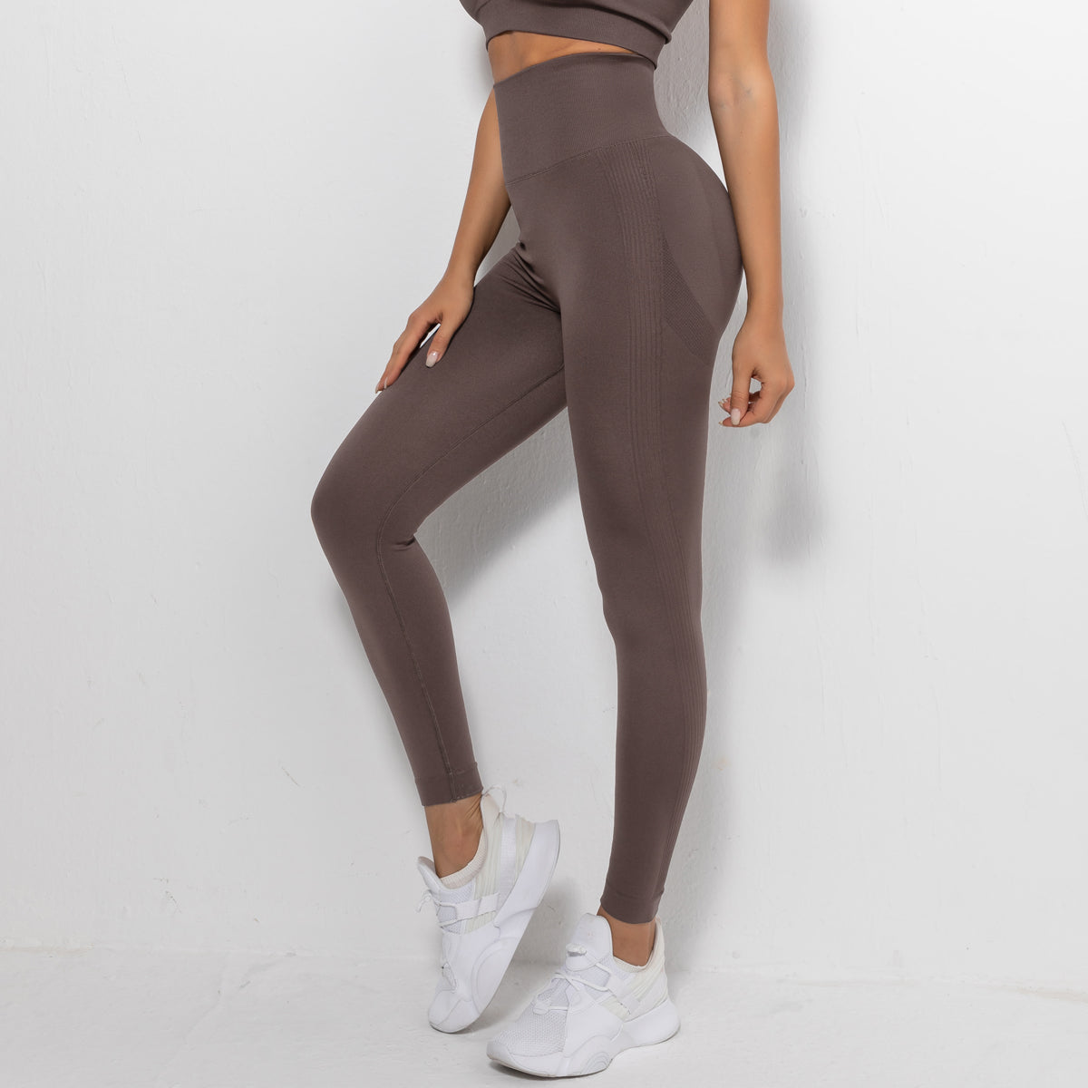 Stitch Seamless Booty Leggings